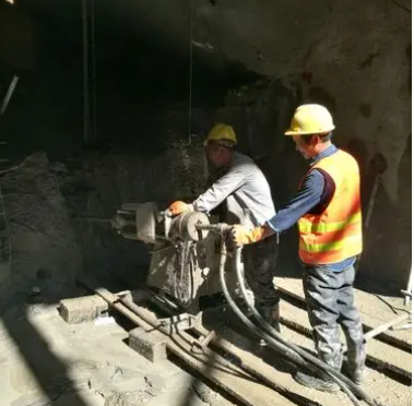 广西水下抗分散灌浆料特点 水下不分散注浆料介绍